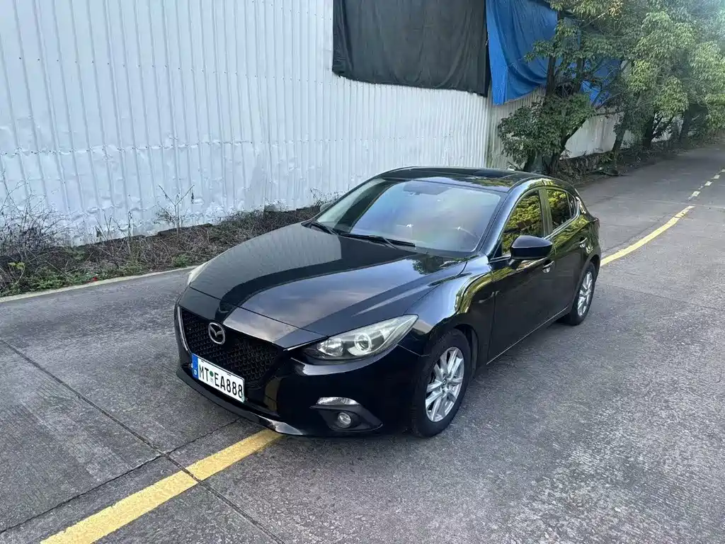 Mazda 3 Angkesela 2014