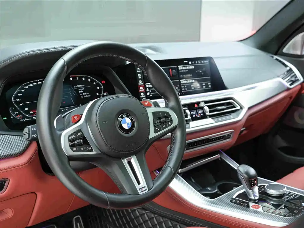 BMW X5 M 2022 — фото 7