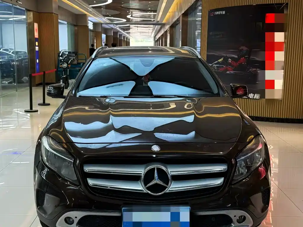 Mercedes-Benz GLA 2016