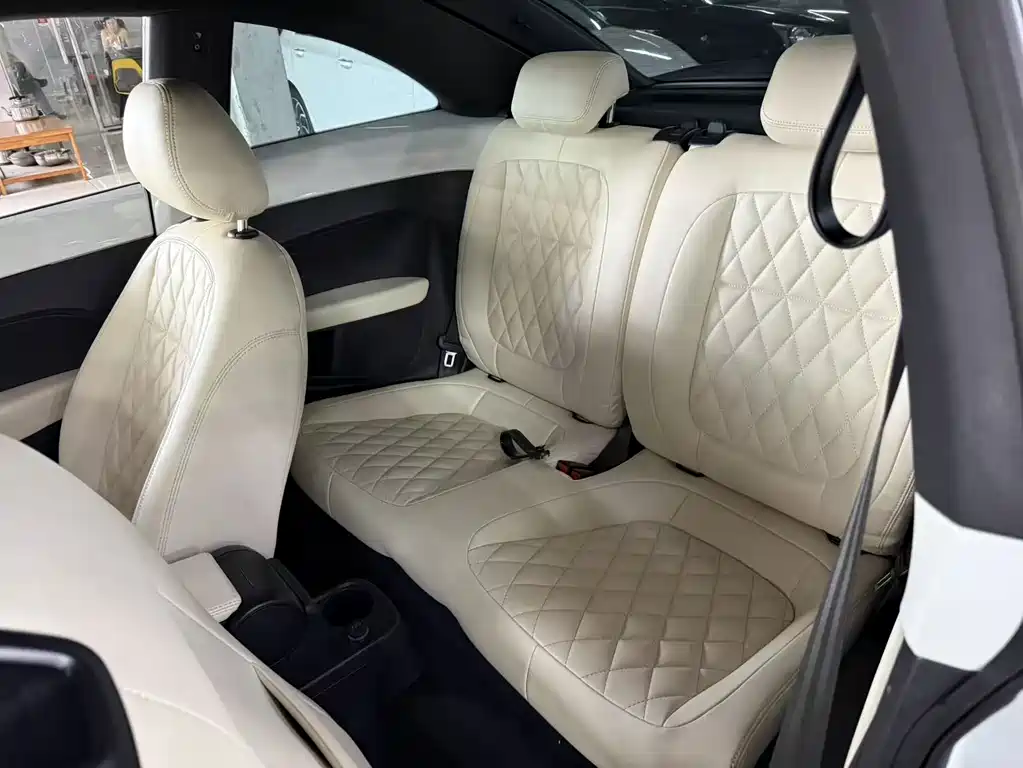 Volkswagen Beetle 2016