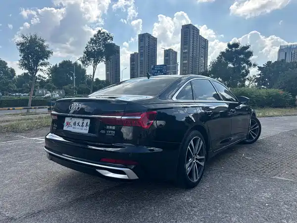 Audi A6L 2023