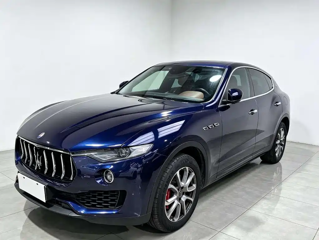Maserati Levante 2019 — фото 1