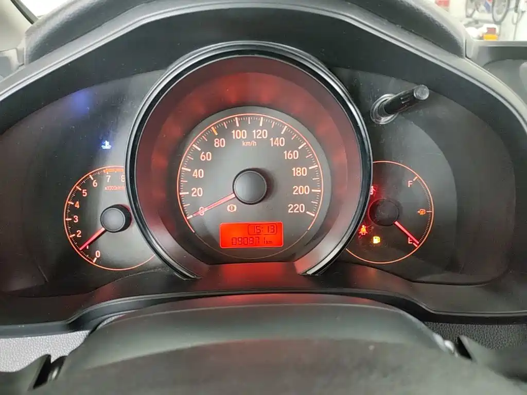 Honda Fit 2014 — фото 12