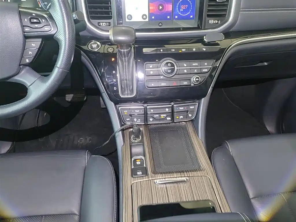 GAC Motor Trumpchi M8 2020 — фото 14