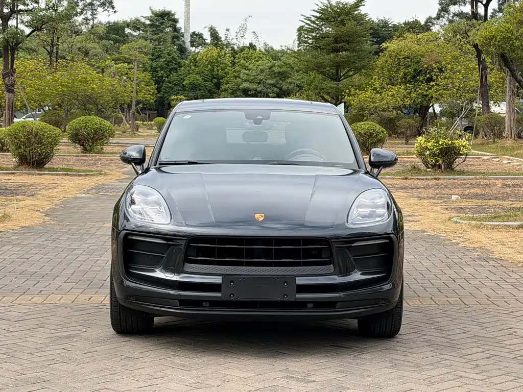 Porsche Macan 2023 — фото 2