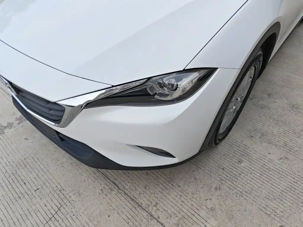 Mazda CX-4 2017 — фото 24