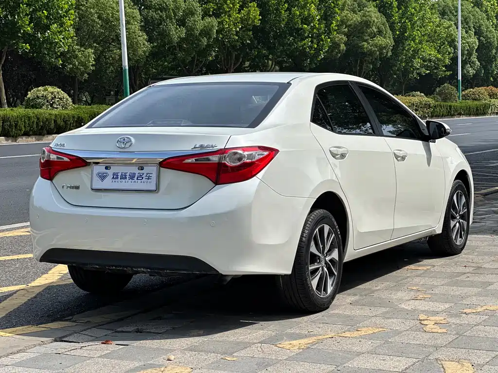 Toyota Levin 2015 — фото 4