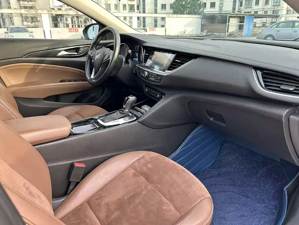 Buick Regal 2020 — фото 14