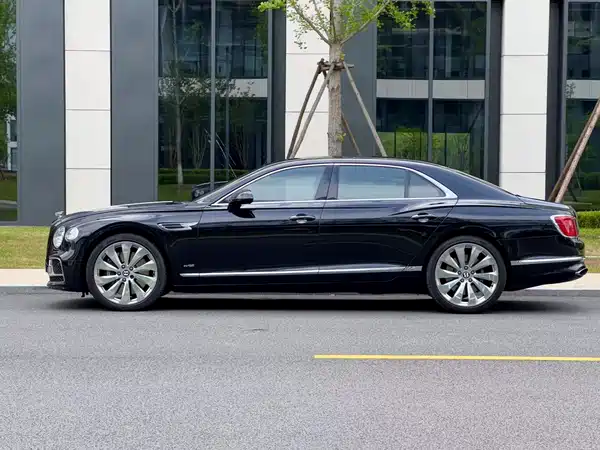 Bentley Flying Spur 2021