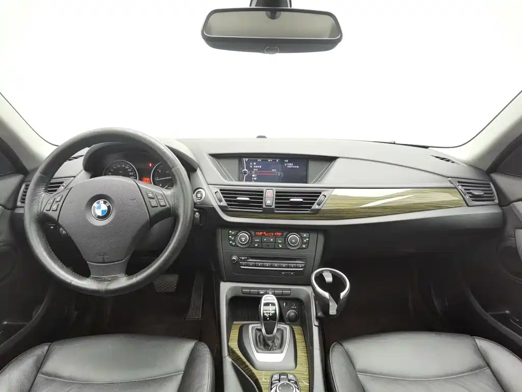 BMW X1 2012