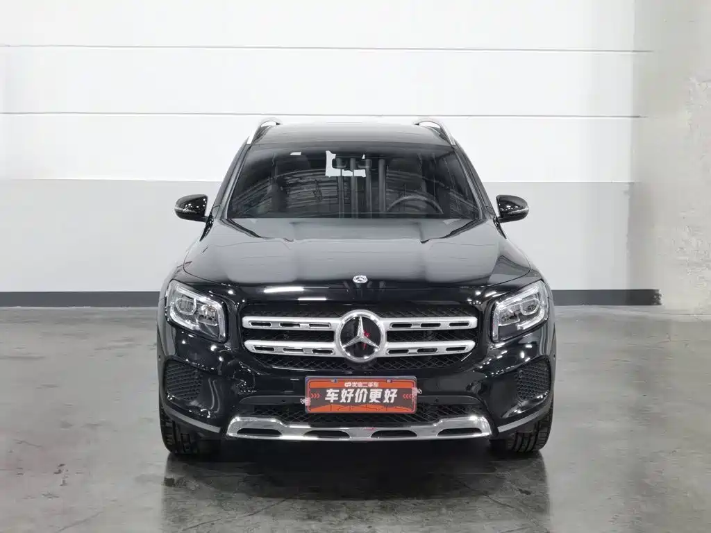 Mercedes-Benz GLB 2021