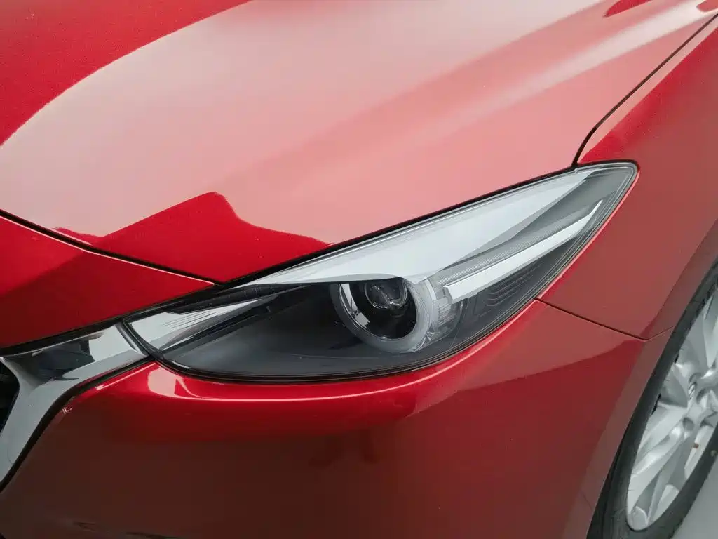 Mazda 3 Axela 2018