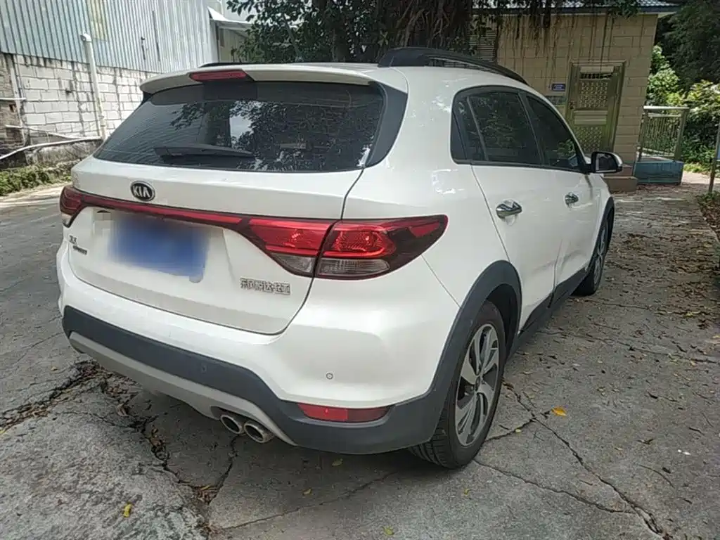 Kia KX Cross 2018 — фото 7