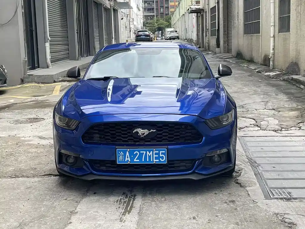 Ford Mustang 2017 — фото 2