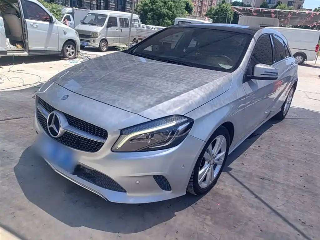 Mercedes-Benz A-Class 2016 — фото 2