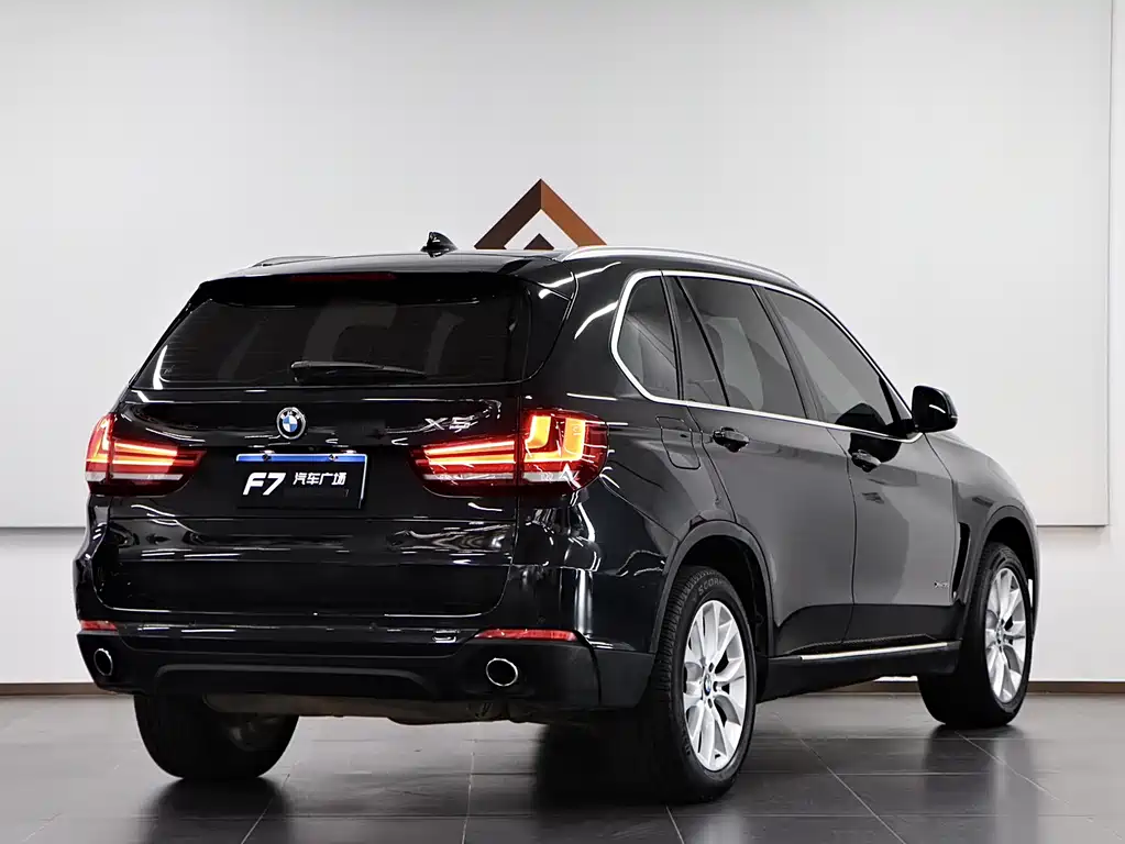BMW X5 2015 — фото 6