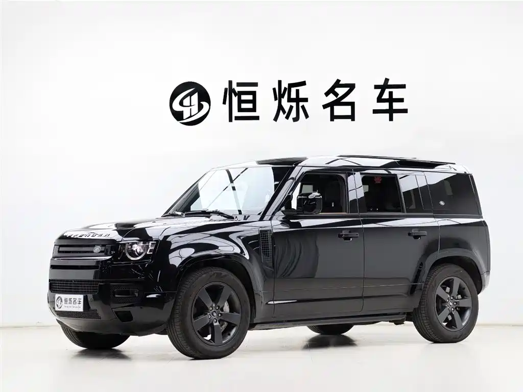 Land Rover Defender 2024 — фото 1