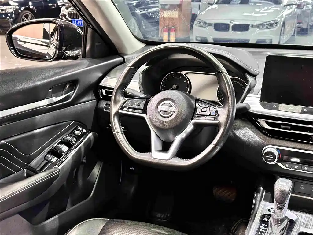 Nissan Teana 2023 — фото 11