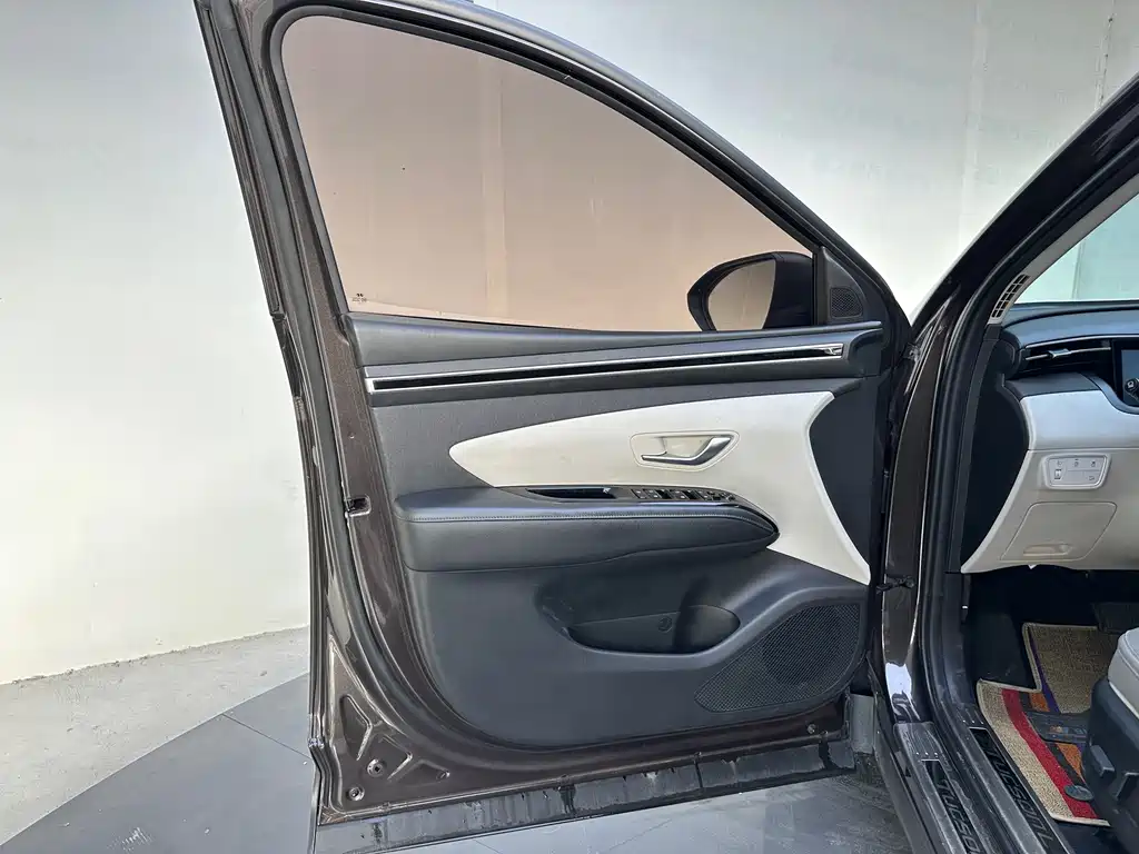 Hyundai Tucson 2021 — фото 22