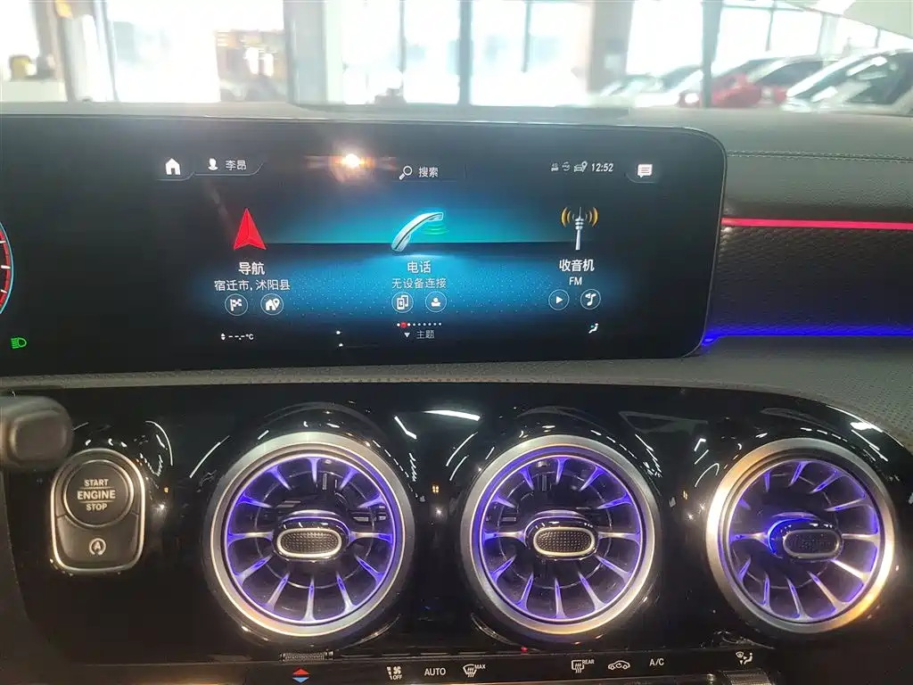 Mercedes-Benz A-Class 2022 — фото 13