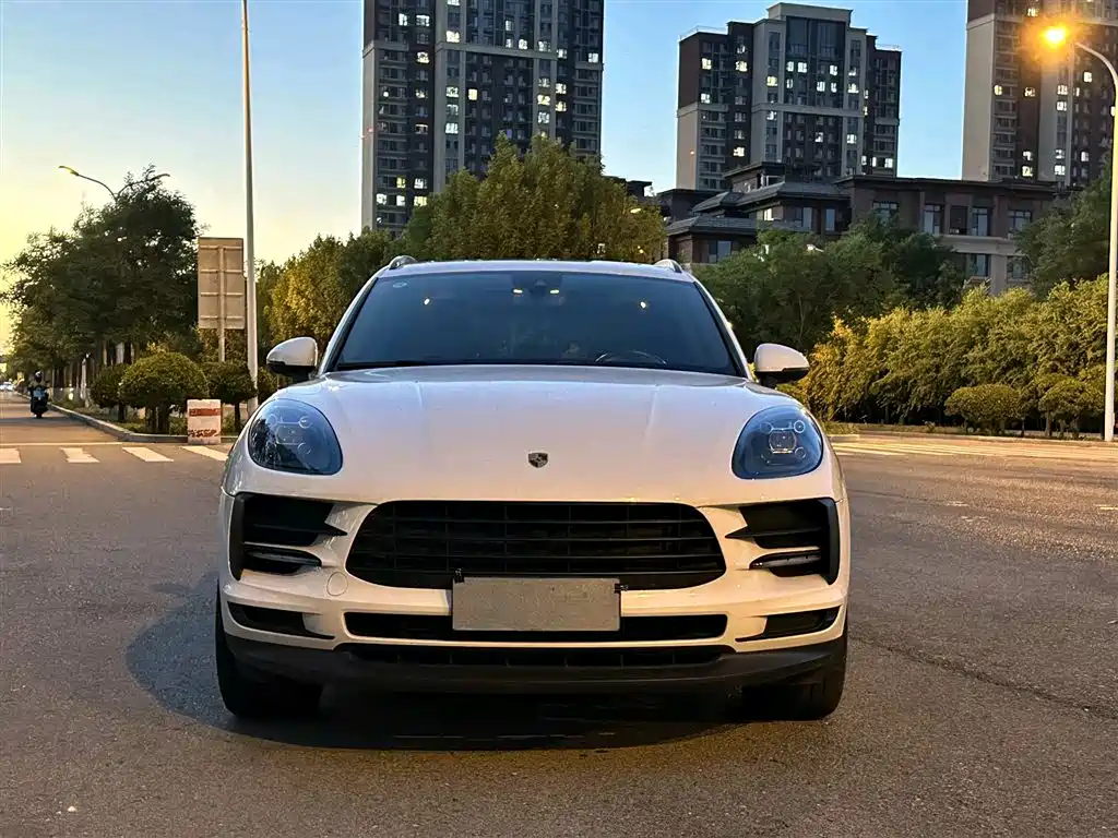 Porsche Macan 2019 — фото 2
