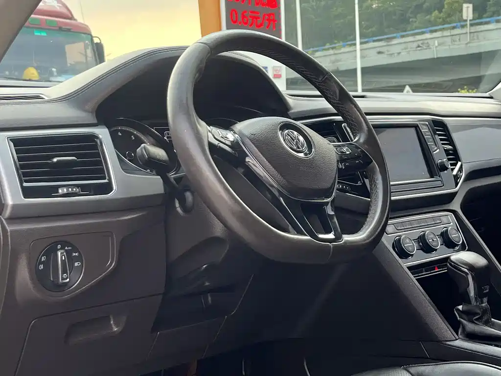 Volkswagen Teramont 2018 — фото 13