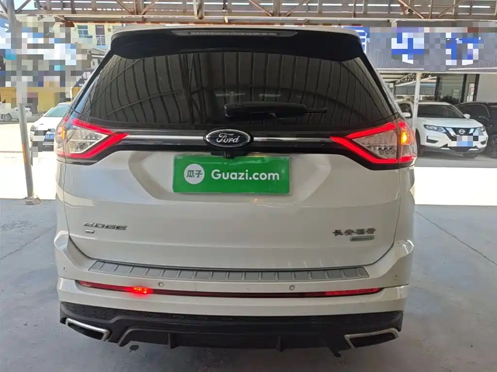 Ford Edge 2017 — фото 6