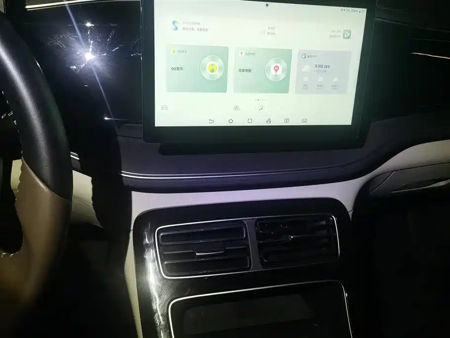 BYD Qin PLUS 2023 — фото 13