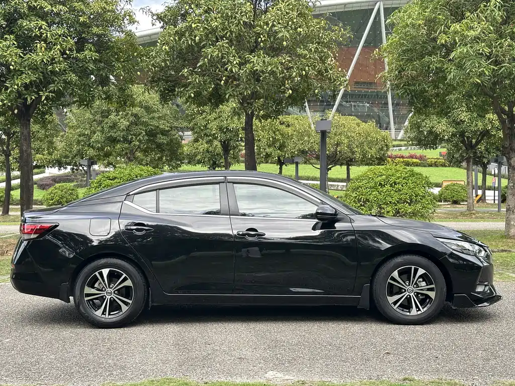 Nissan Sylphy 2021 — фото 10