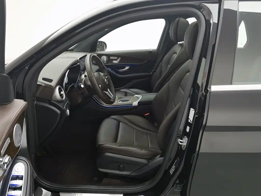 Mercedes-Benz GLC 2020 — фото 10