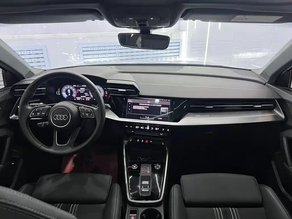 Audi A3 2022 — фото 15