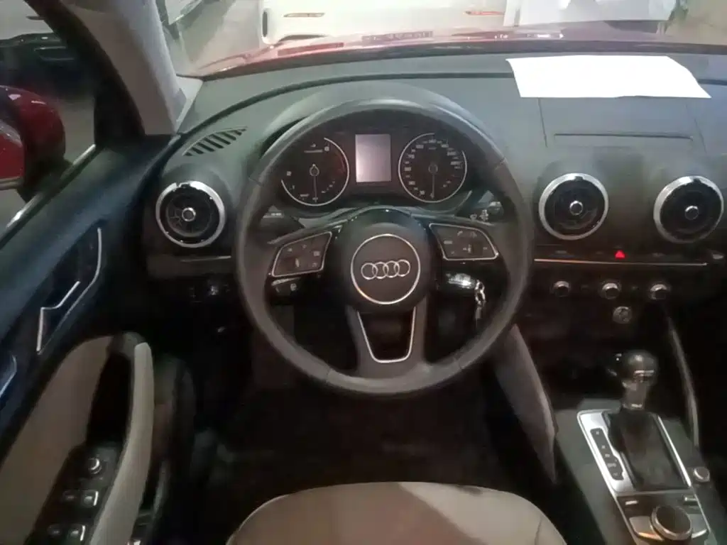 Audi A3 2020 — фото 17
