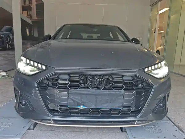 Audi A4L 2024