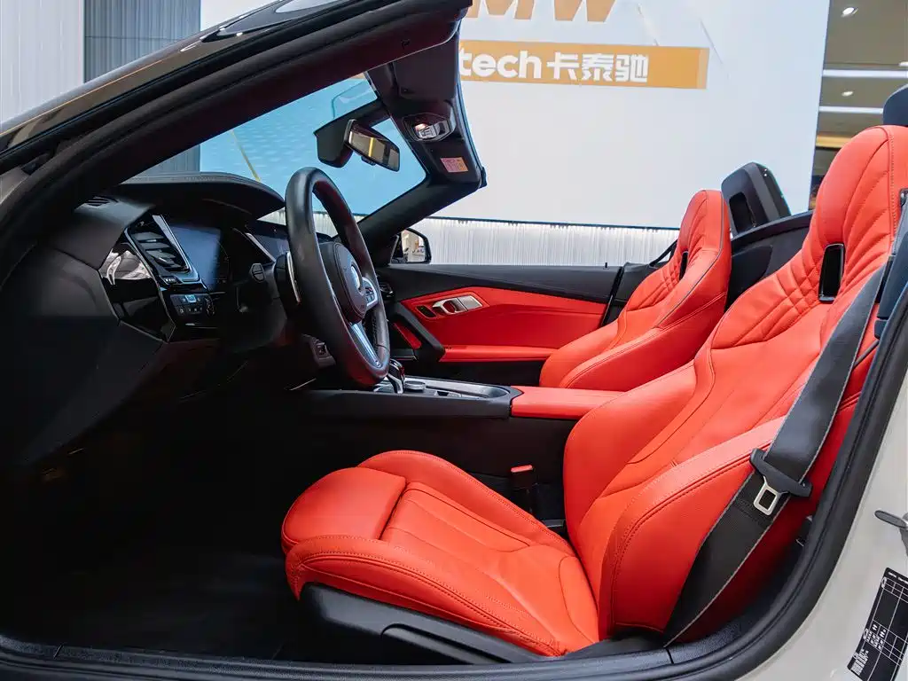 BMW Z4 2024 — фото 31