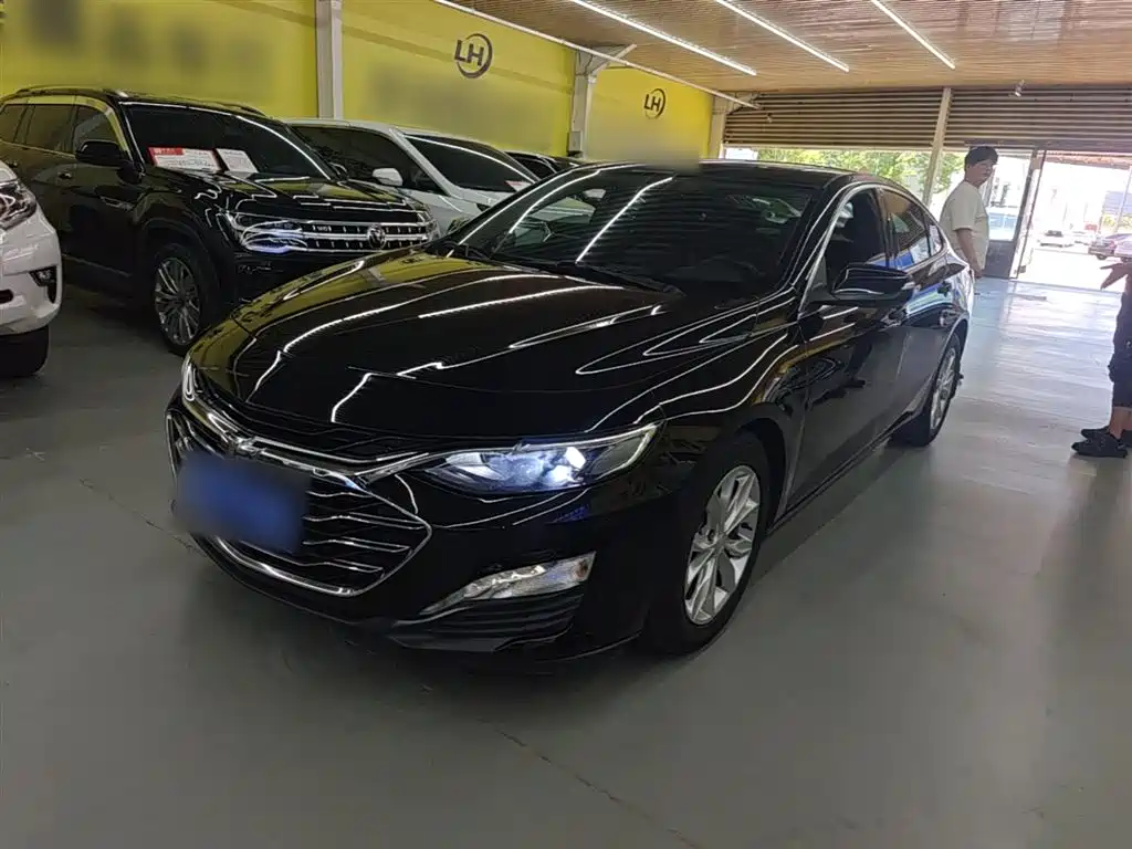 Chevrolet Malibu XL 2021 — фото 1