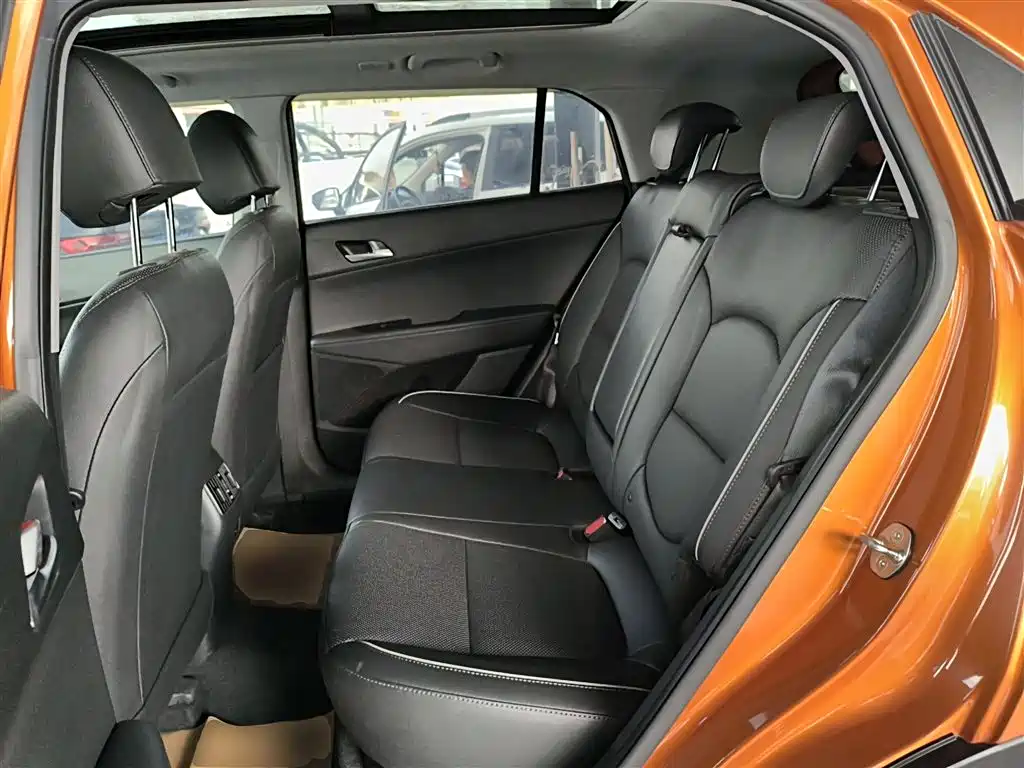 Hyundai ix25 2016 — фото 17