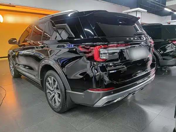 Ford Explorer 2022