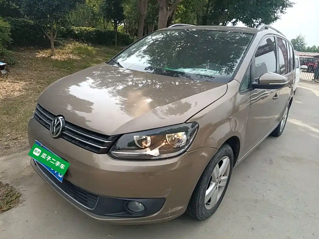 Volkswagen Touran 2015