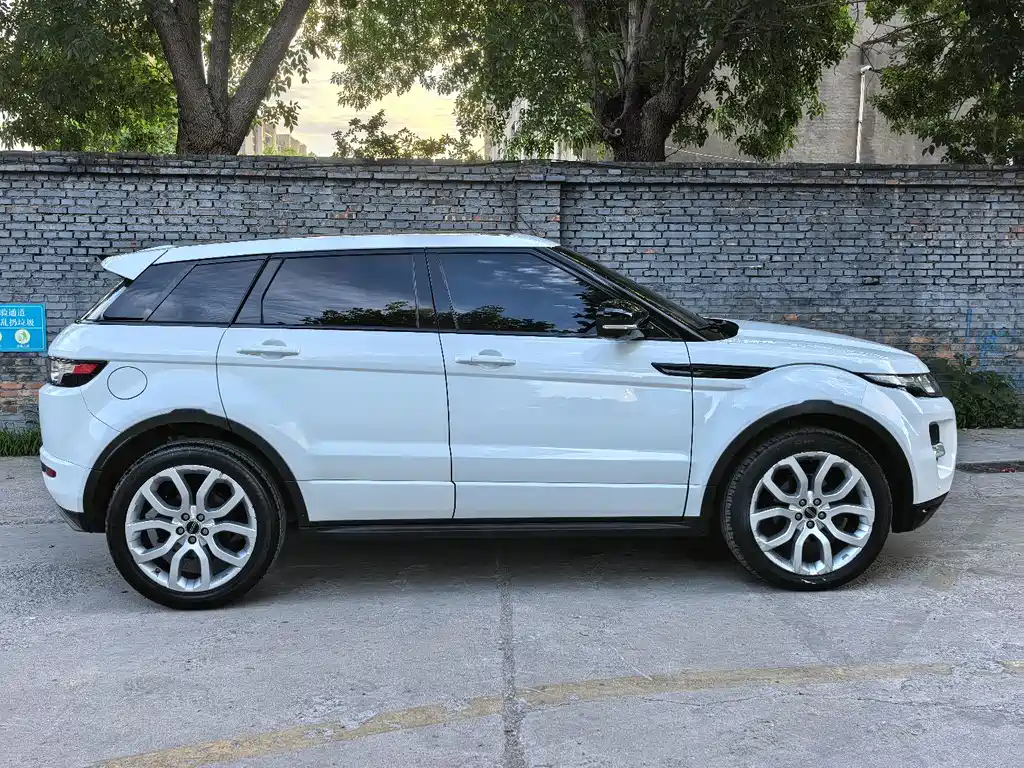 Land Rover Evoque 2012 — фото 13