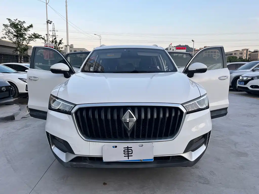 Borgward BX5 2018 — фото 13