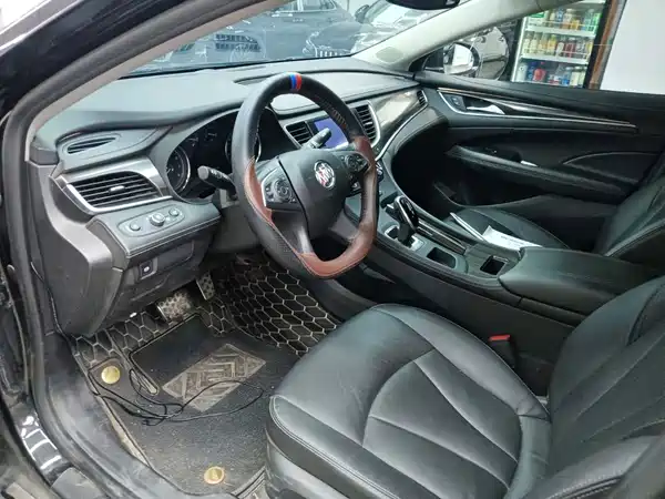 Buick LaCrosse 2023