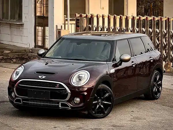 MINI Clubman 2016
