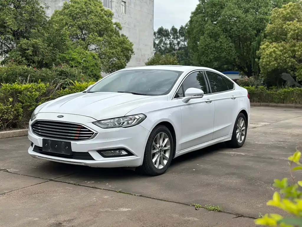 Ford Mondeo 2018 — фото 3