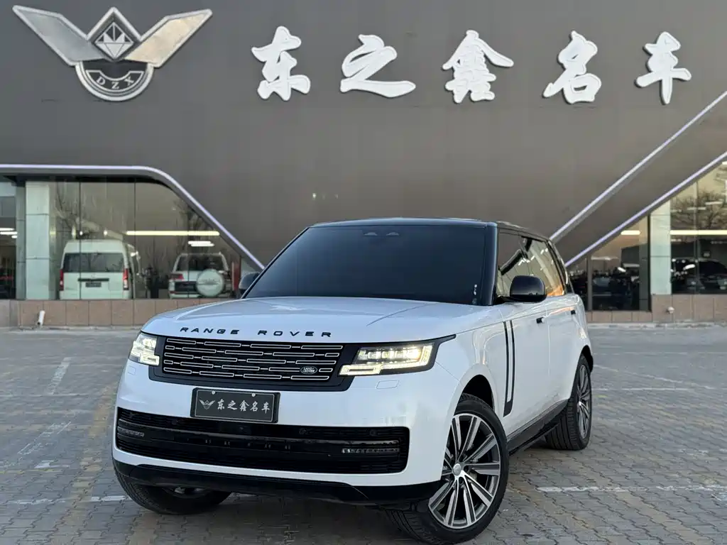 Land Rover Range Rover 2025 — фото 1