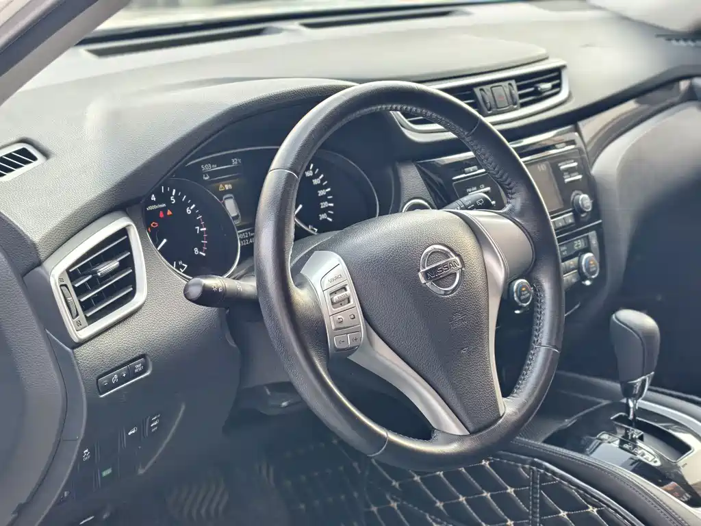 Nissan X-Trail 2016 — фото 12