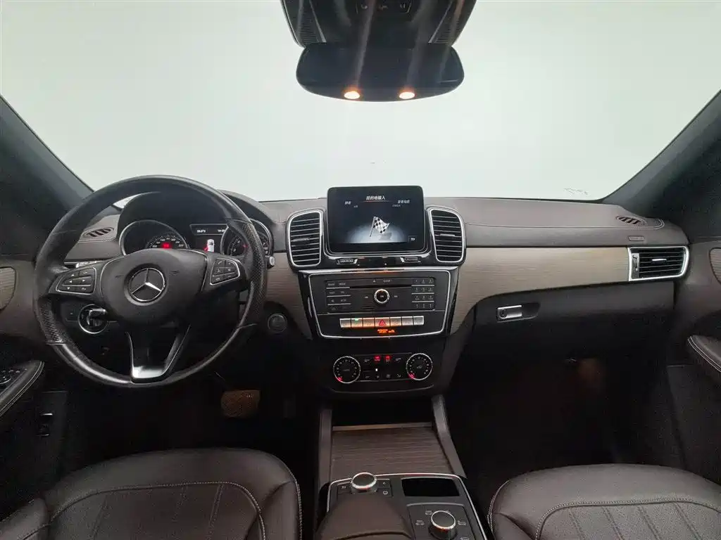 Mercedes-Benz GLE 2019 — фото 9