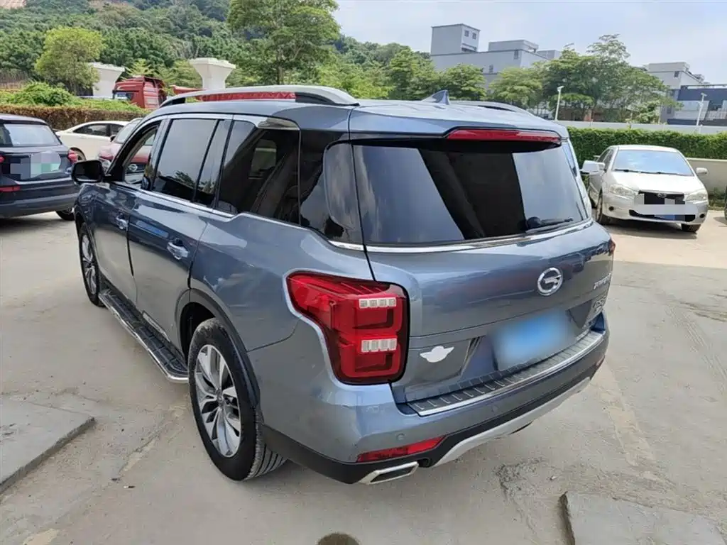 GAC Motor Trumpchi GS8 2016 — фото 5