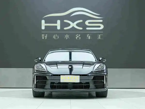 Porsche Panamera 2024