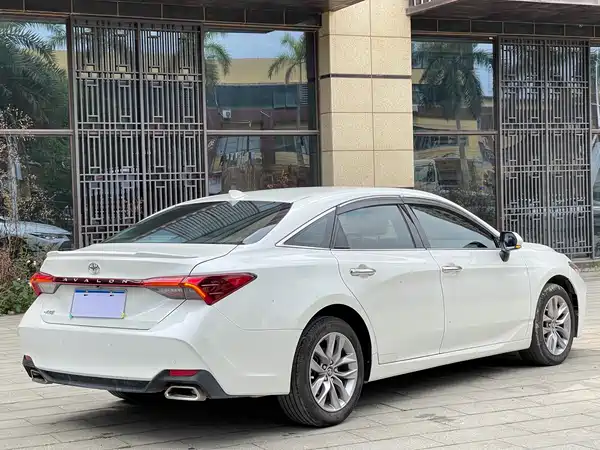 Toyota Avalon 2019