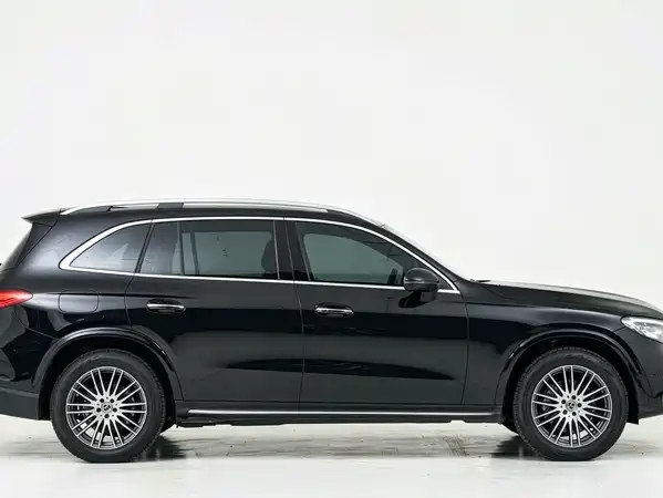 Mercedes-Benz GLC 2025